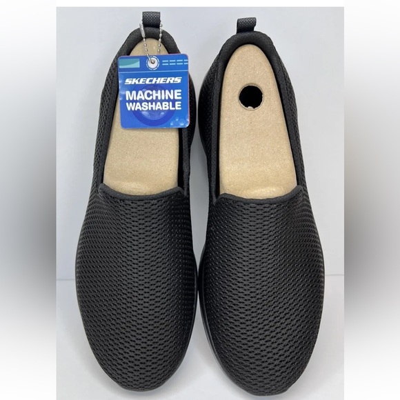 Skechers Women's Go Walk 5 Joy Black Slip-ons 15600W Size 9 Wide New W/O Box - Picture 7 of 12